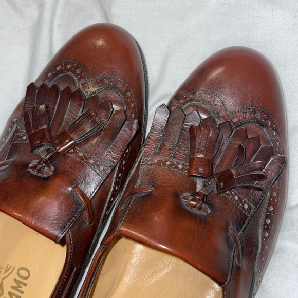 Mens Ferragamo brown leather tassel loafers size 8.5 main image 4